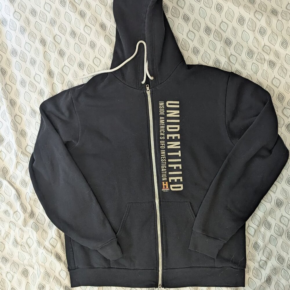 History Channel Unidentified UFO Aliens Jacket Size Medium Hooded Sweatshirt